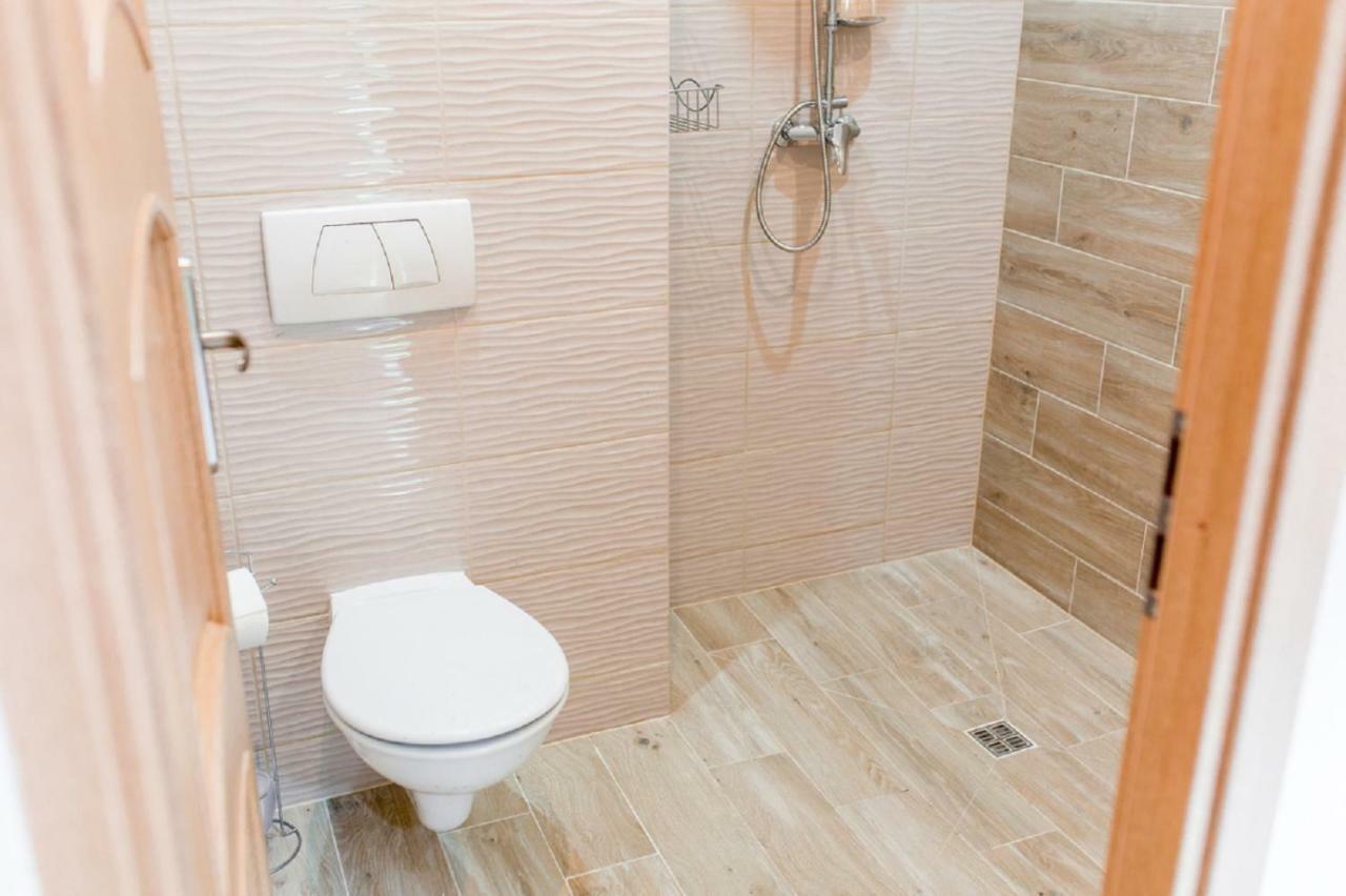 Apartament Przy Kamiennej Chacie Zalewo  Exterior foto